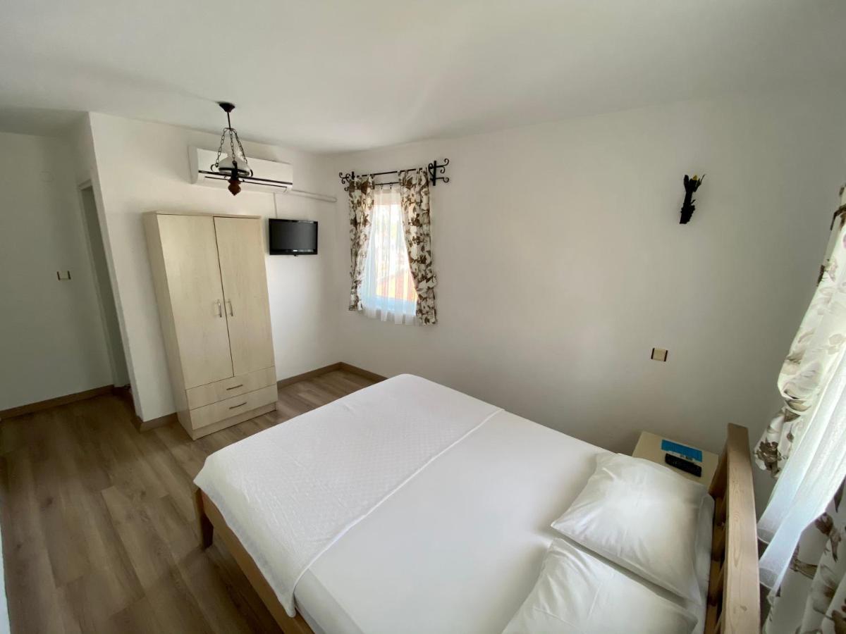 Ada Hotel בוזקאדה מראה חיצוני תמונה